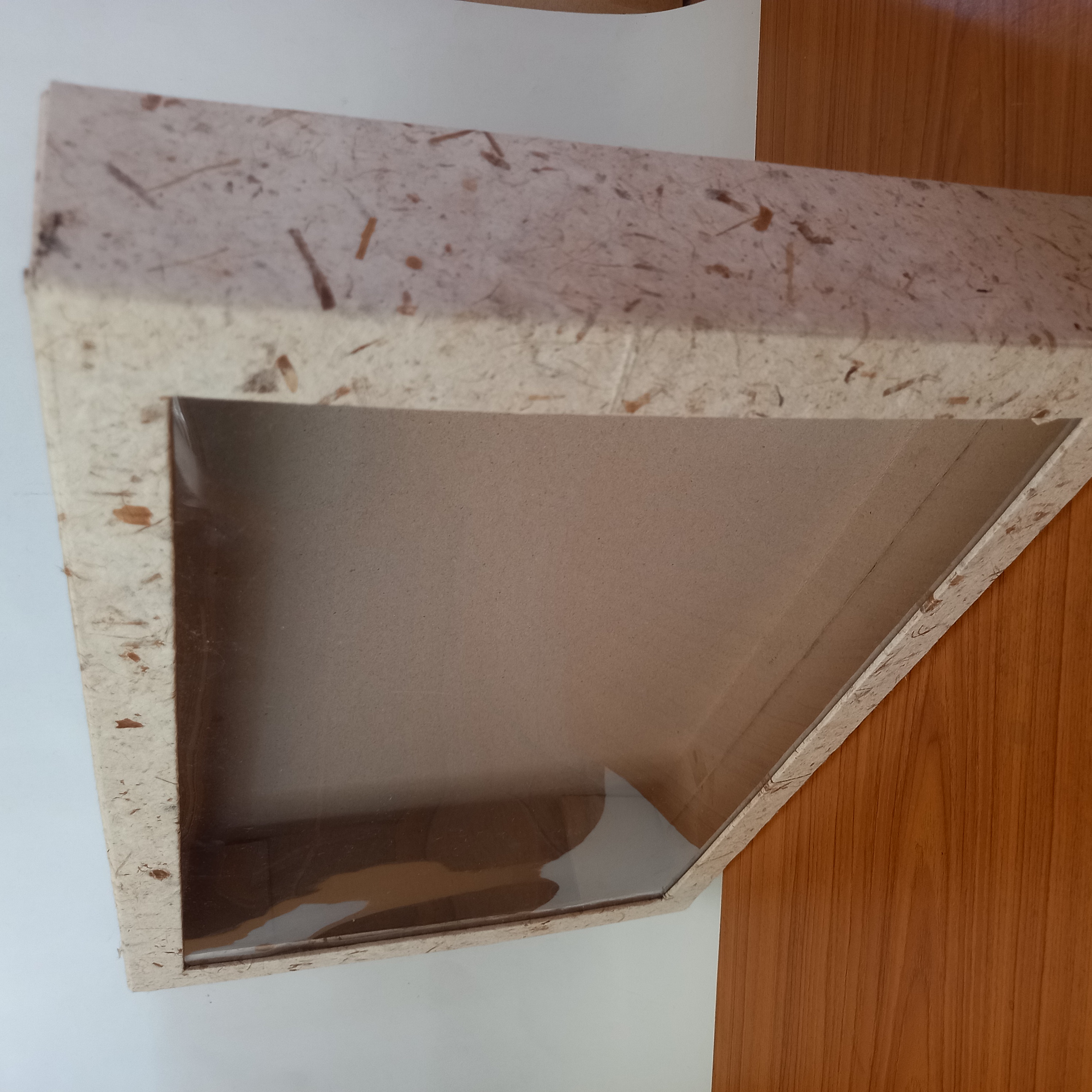 Peanut bark paper box with window