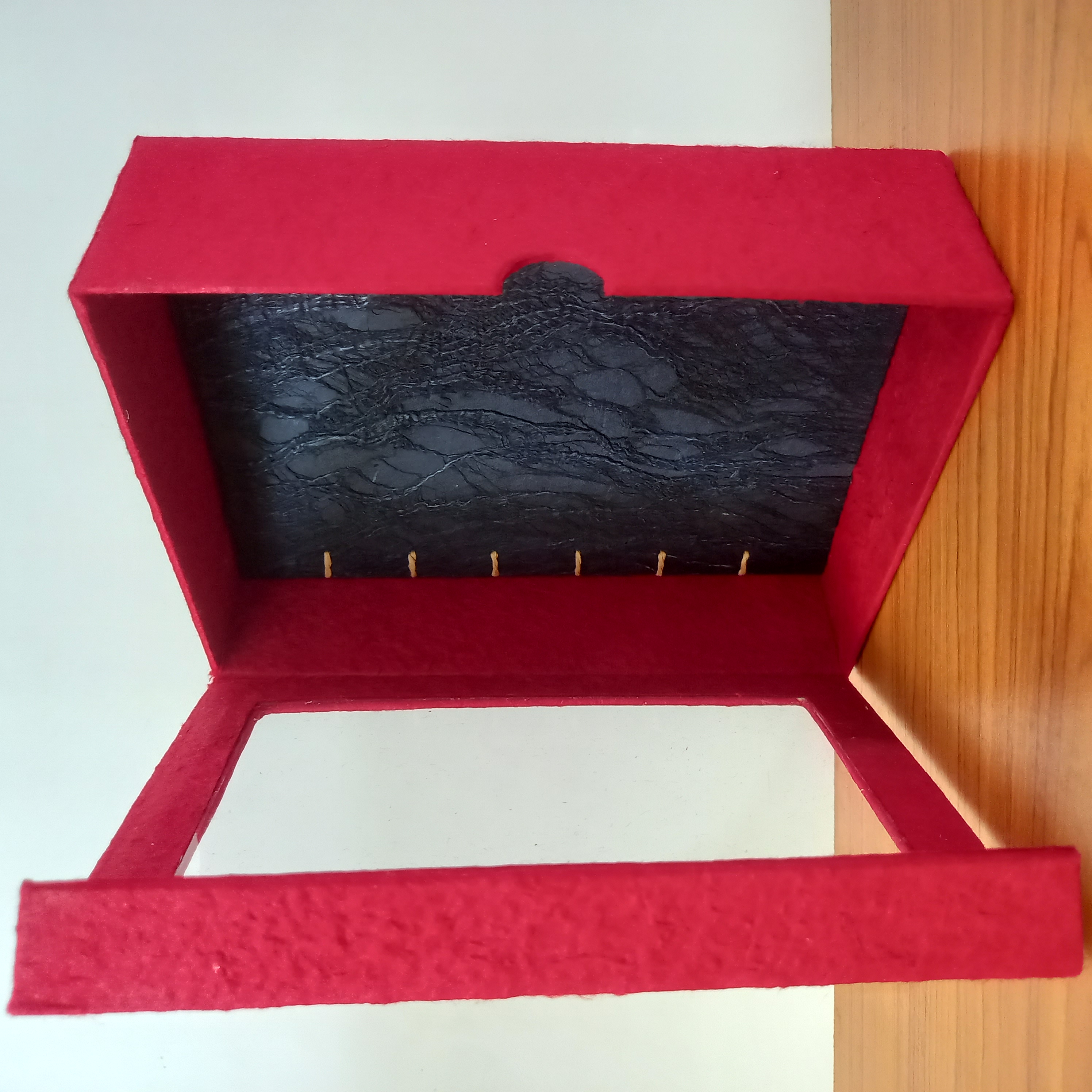 Mulberry paper box 4 slots red color